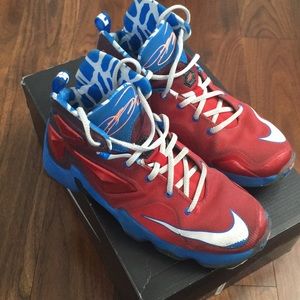 Nike Lebron X111(GS) Sneakers Size 5.5Y